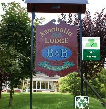 Annabella Lodge B&B Малоу Екстериор снимка