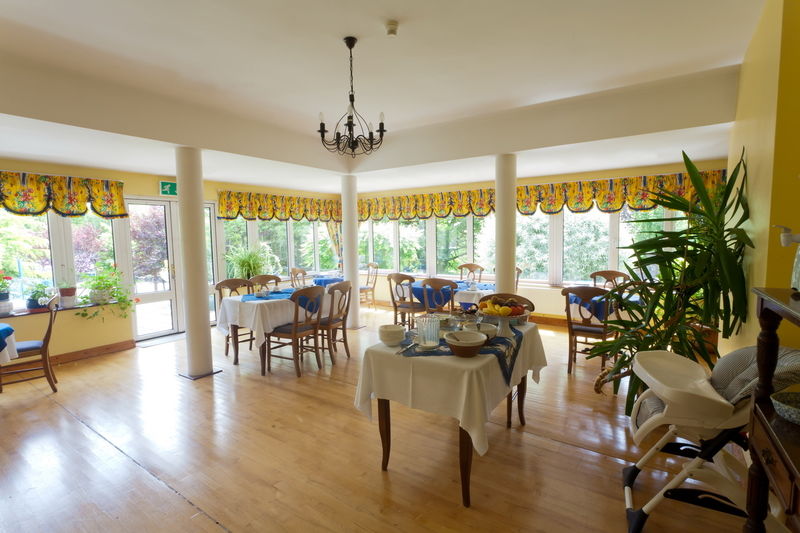 Annabella Lodge B&B Малоу Екстериор снимка
